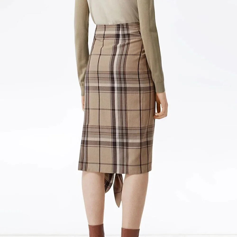 New Burberry Knot Detail Nova Check Driftwood Pattern Pencil Skirt NWT 0 US/2 UK